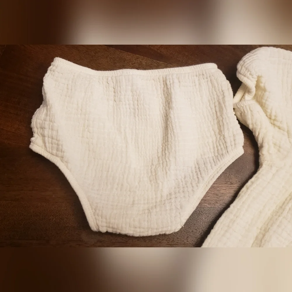 Modern Moments by Gerber Baby Girl Muslin Dress and Bloomers Set, 12M, 100% Cott